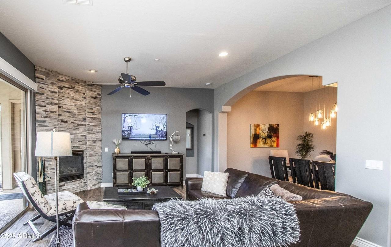 10412 East Acoma Drive - Photo 2 of 21