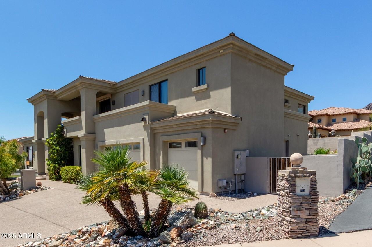 8614 N 17th Pl - Photo 3 of 50