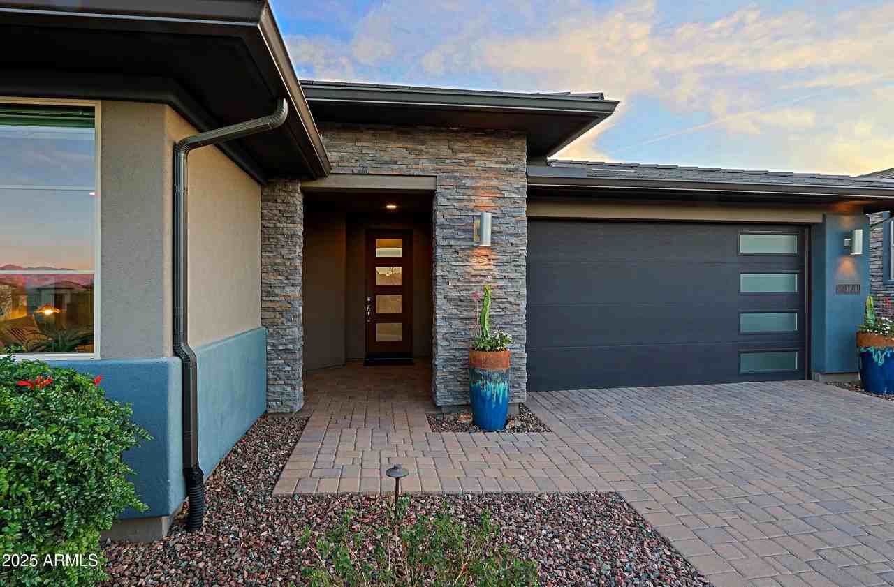 17811 Cindercone Court - Photo 2 of 32