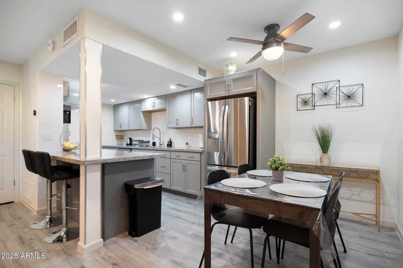 948 S Alma School Rd Unit 3 #3 - Photo 7 of 28