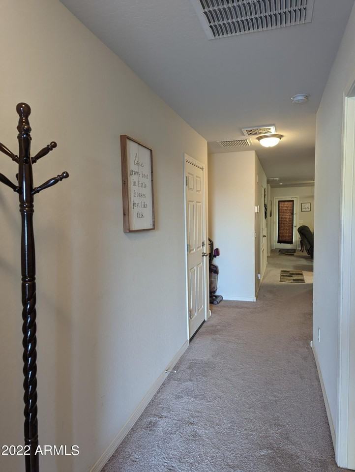 131 E Patton Ave - Photo 2 of 15