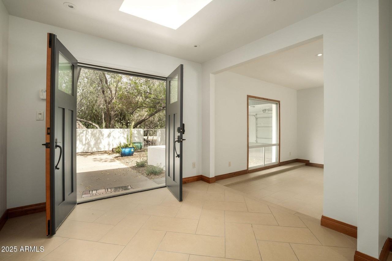 3608 North 56th Street - Photo 2 of 18