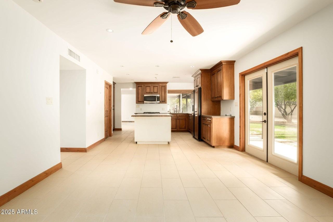 3608 North 56th Street - Photo 5 of 18