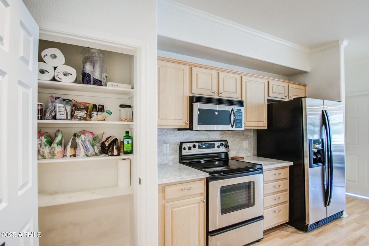 435 W Rio Salado Pkwy #208 - Photo 5 of 38
