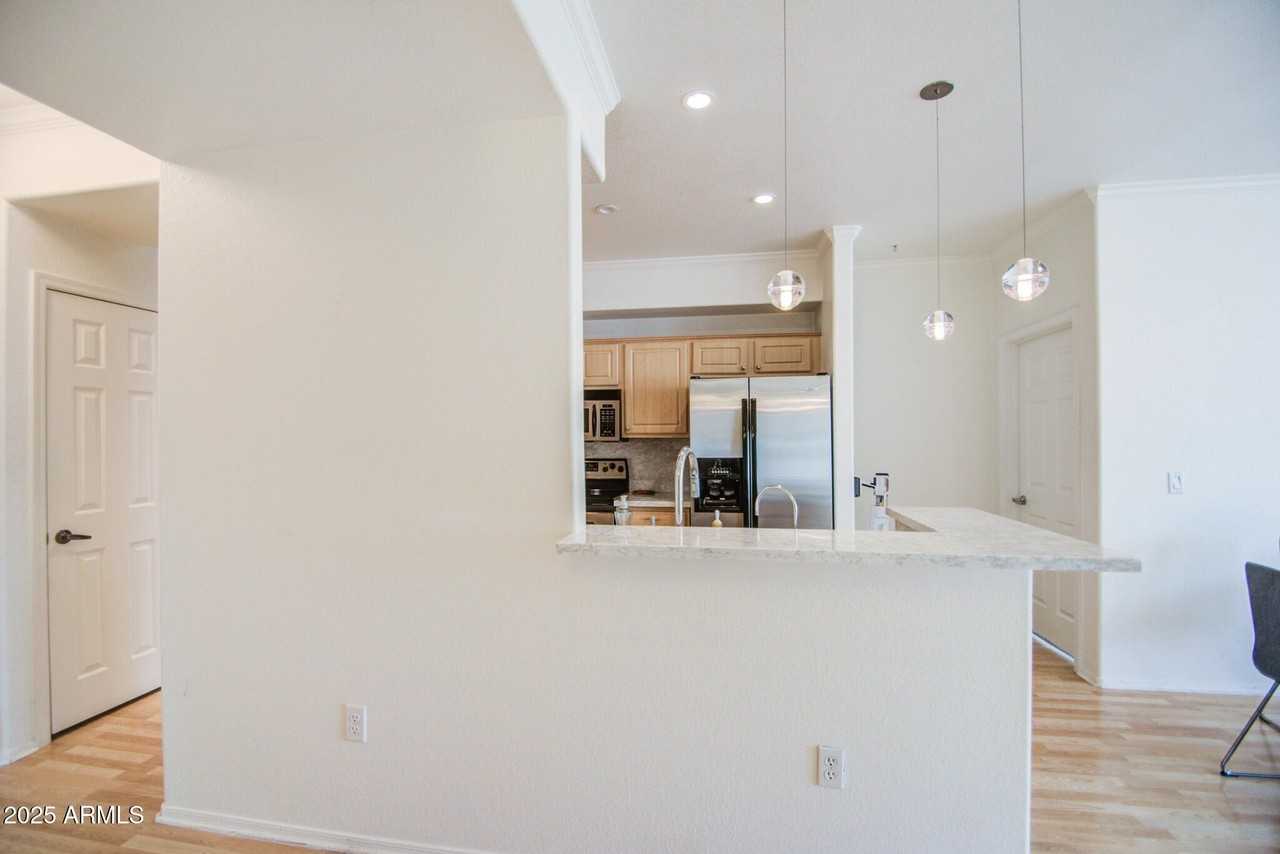 435 W Rio Salado Pkwy #208 - Photo 7 of 38