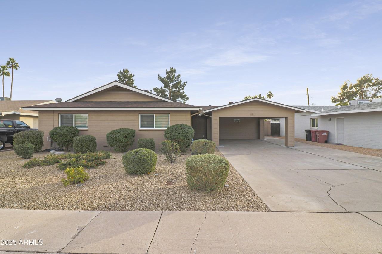 8501 Jackrabbit Road - Photo 3 of 50