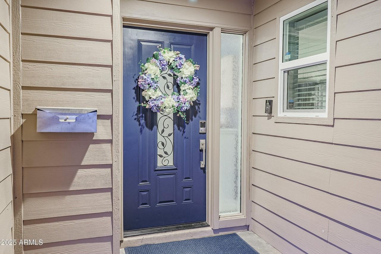 8501 Jackrabbit Road - Photo 5 of 50