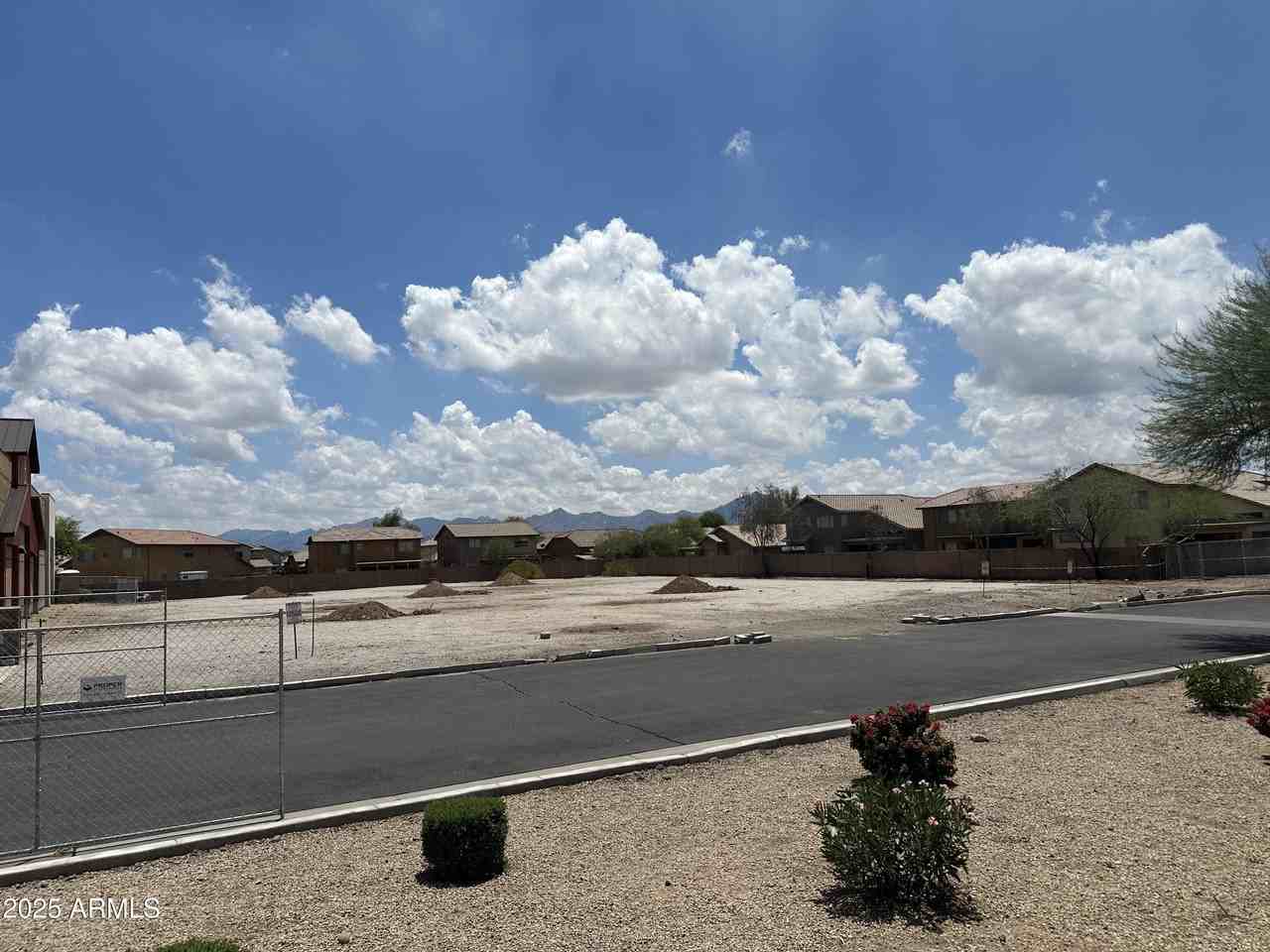 5135 West Southern Avenue - Photo 7 of 20