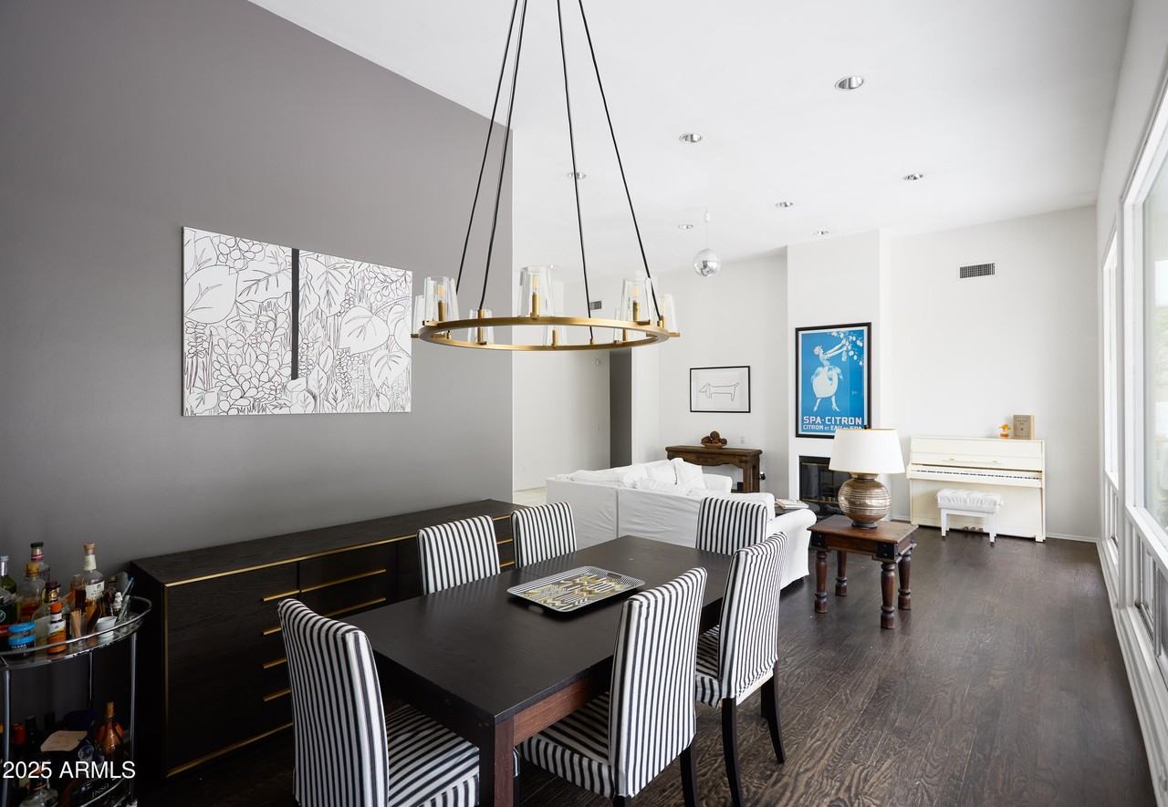 12242 North 74th Street - Photo 7 of 30