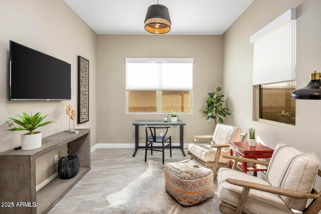 7628 E Camino Del Monte - Photo 4 of 30