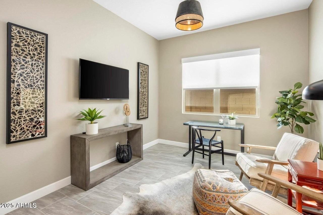 7628 E Camino Del Monte - Photo 5 of 30