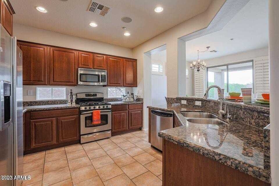 41520 N River Bend Ct - Photo 7 of 43