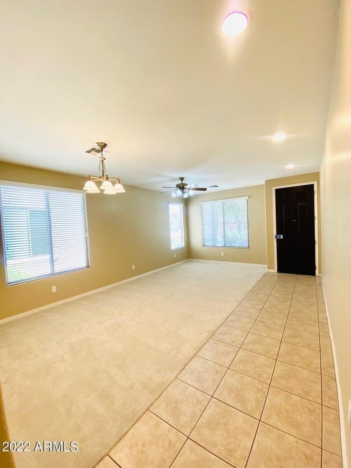 6872 W Ridgeline Rd - Photo 2 of 39