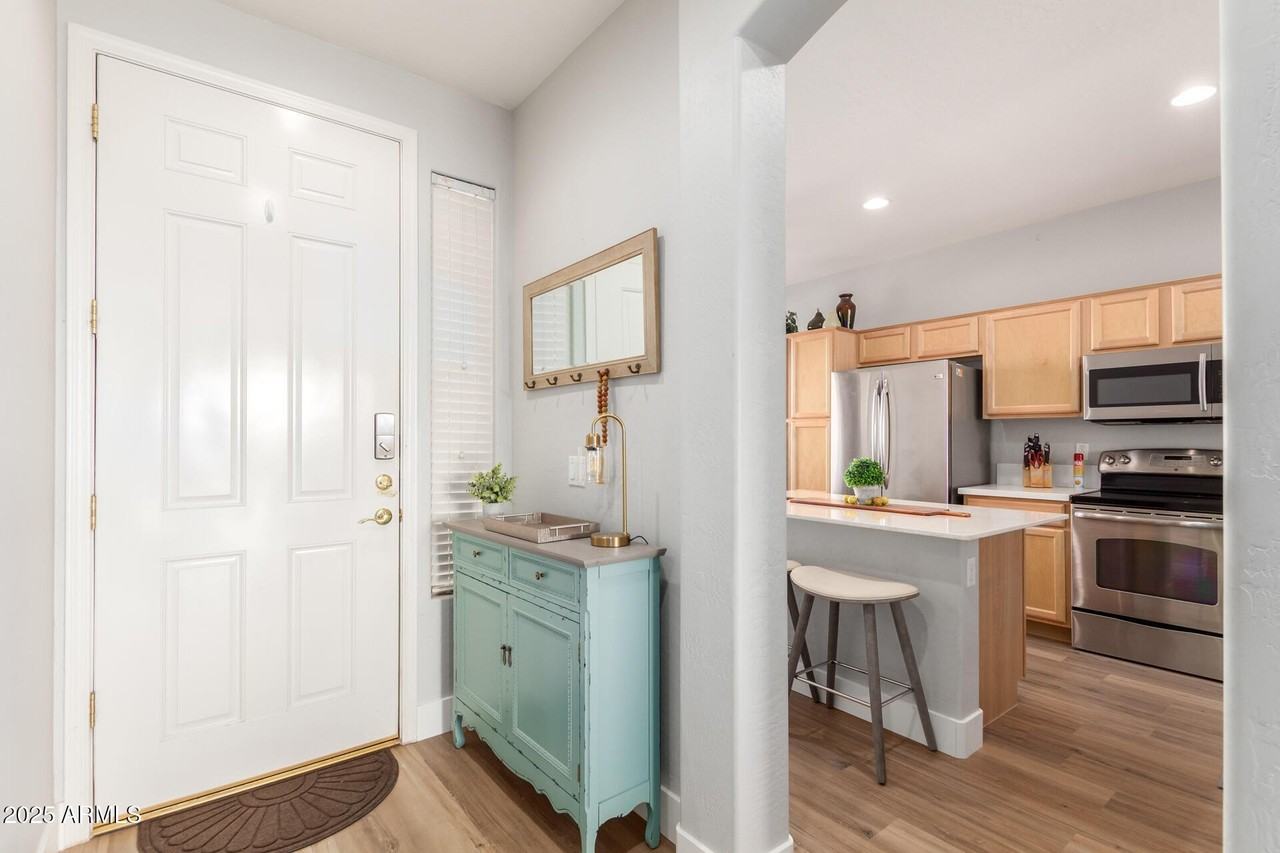 3725 Meadowview Drive