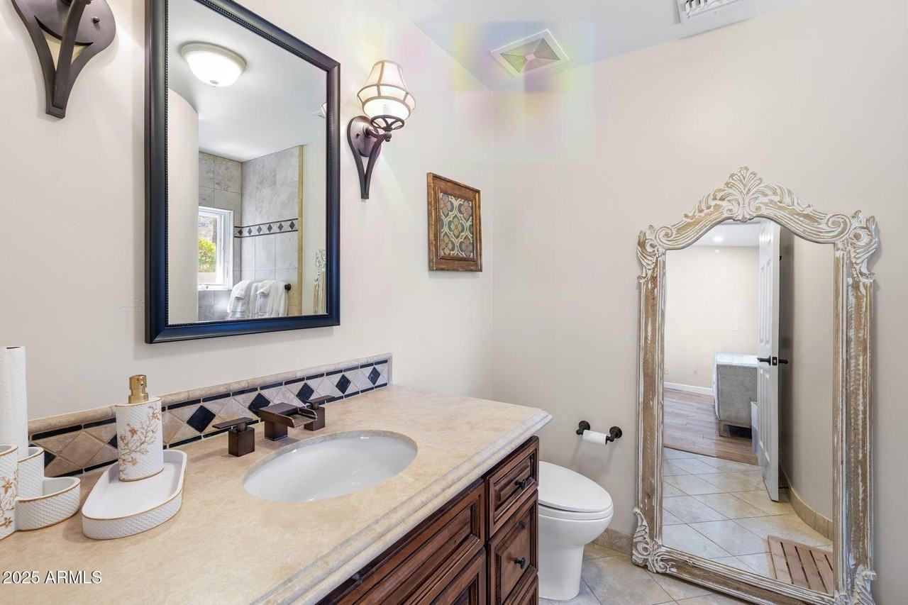 4520 East Horseshoe Road - Photo 7 of 50