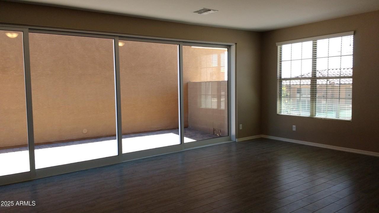 2944 N 72nd St - Photo 5 of 31