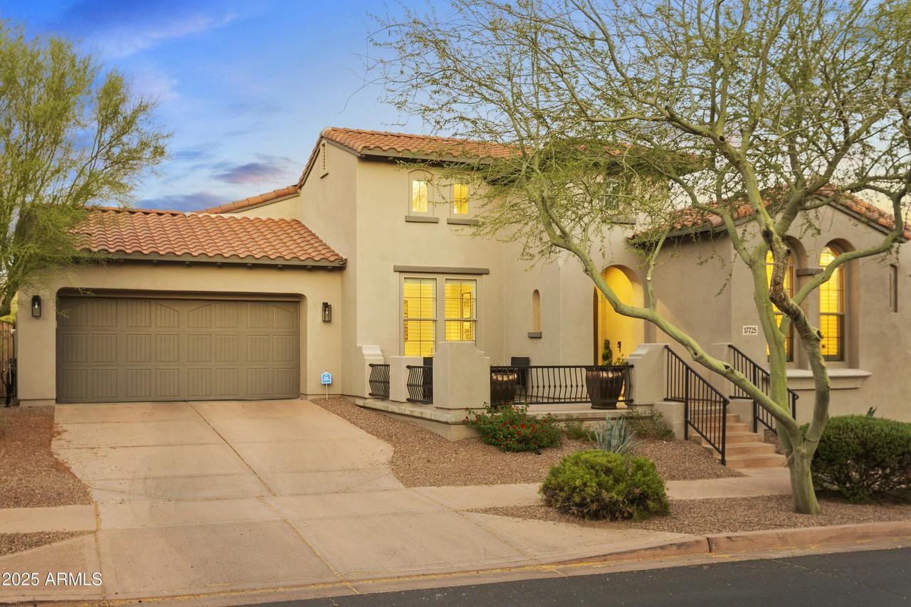 17725 N 93rd St - Photo 2 of 26