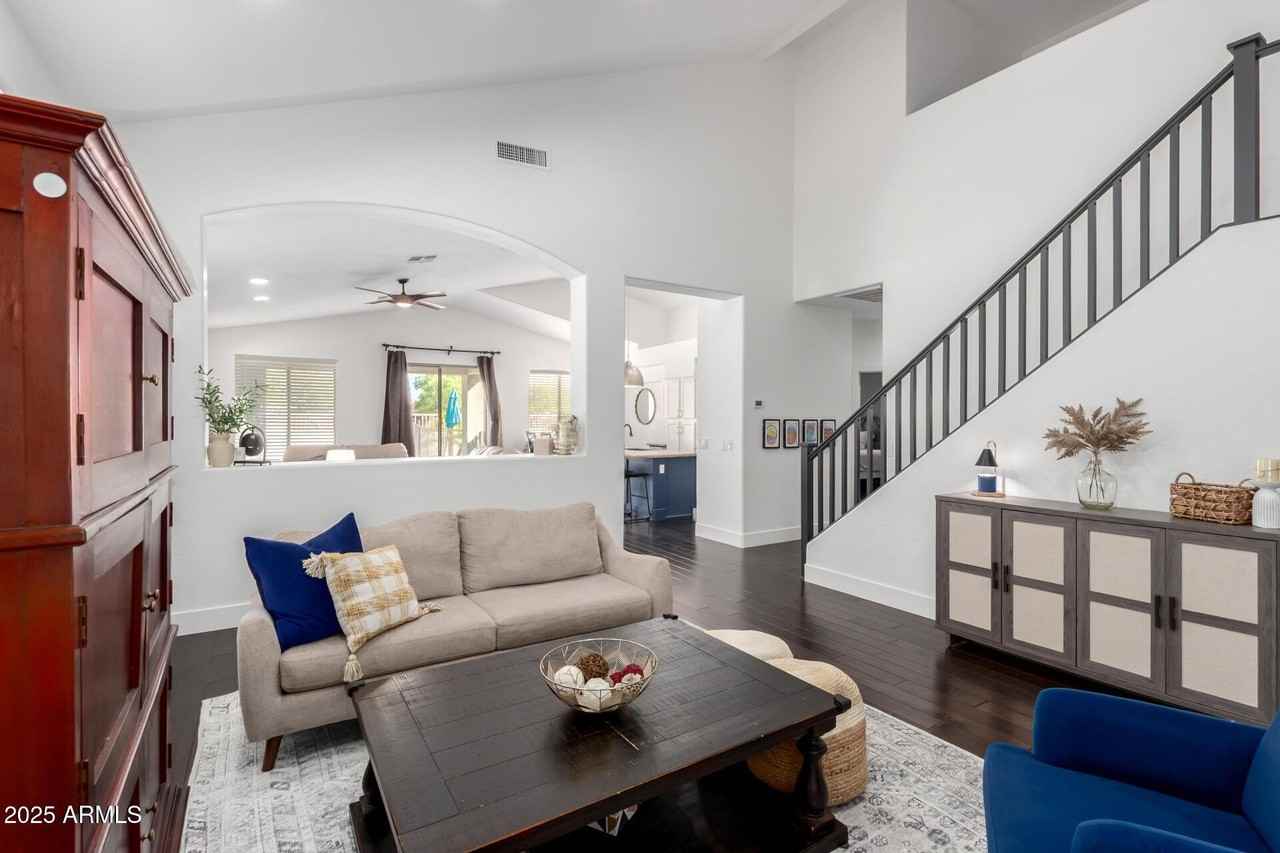 6531 W Tether Trl - Photo 5 of 35