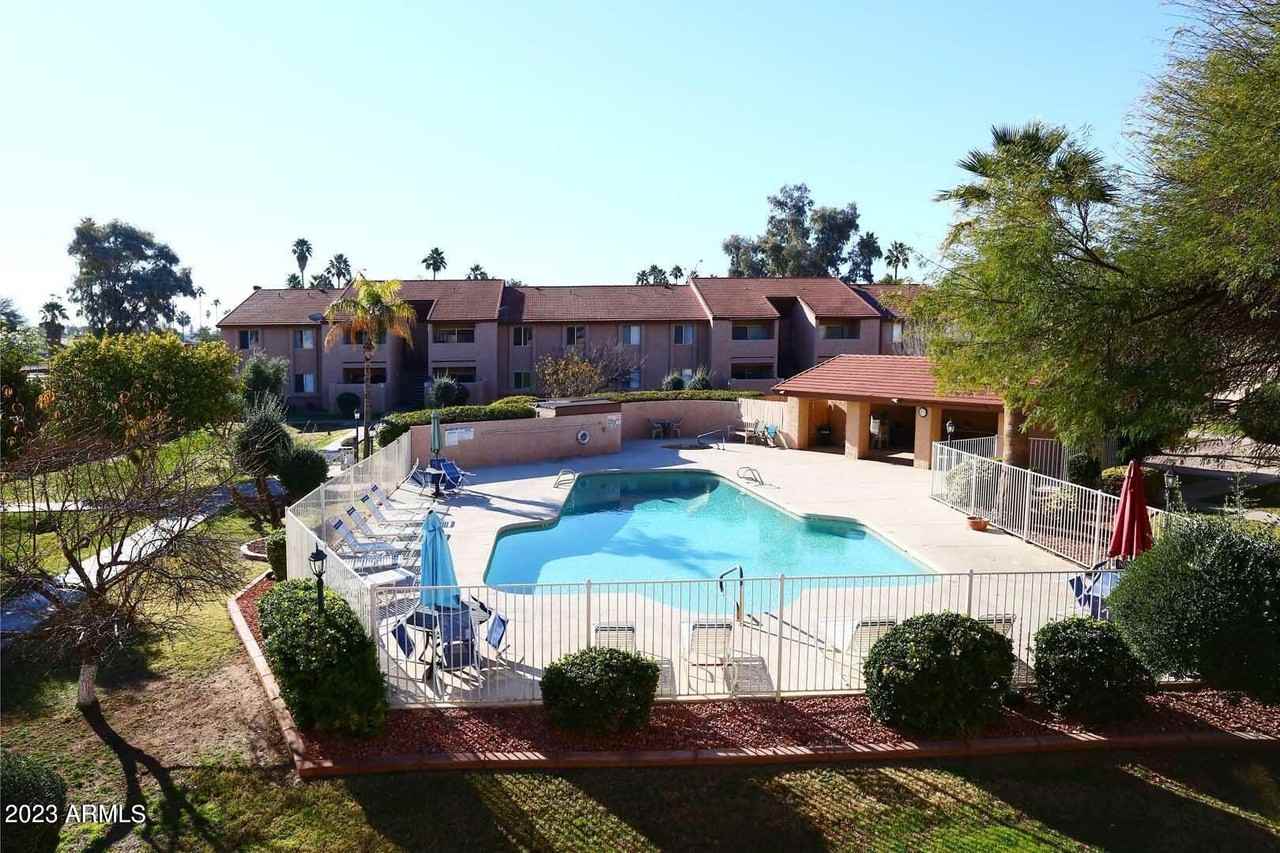 1942 South Emerson #207