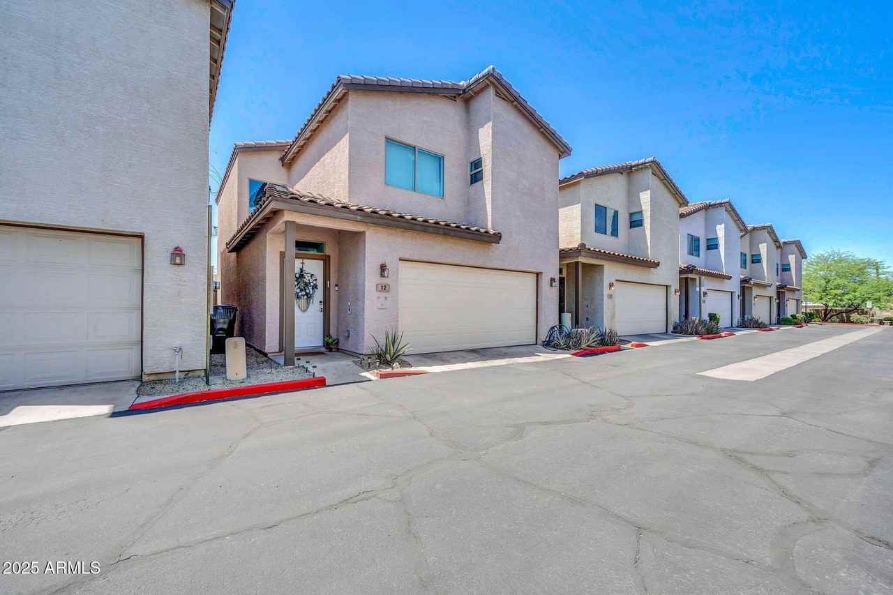 3034 North 39th Street #12