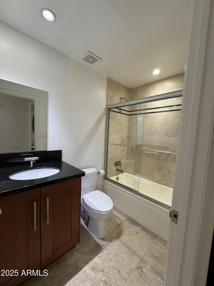 5888 N 83rd St - Photo 5 of 36