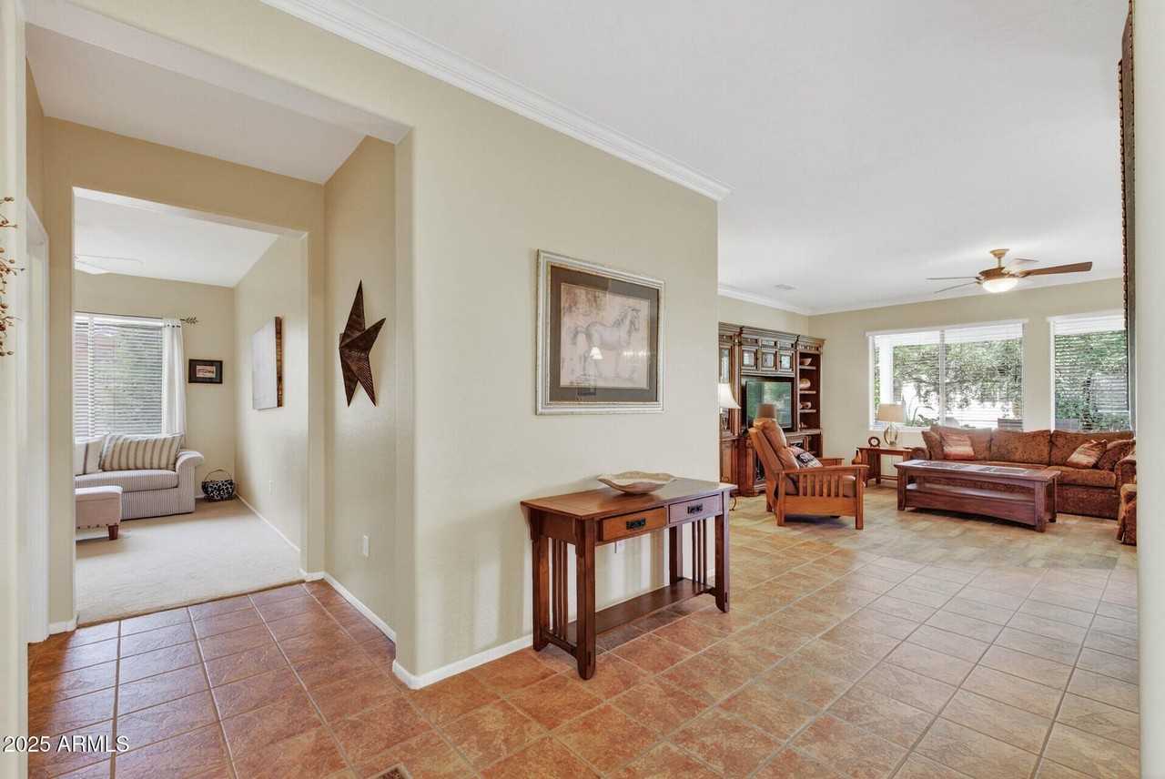 19208 North Moondance Lane - Photo 7 of 43