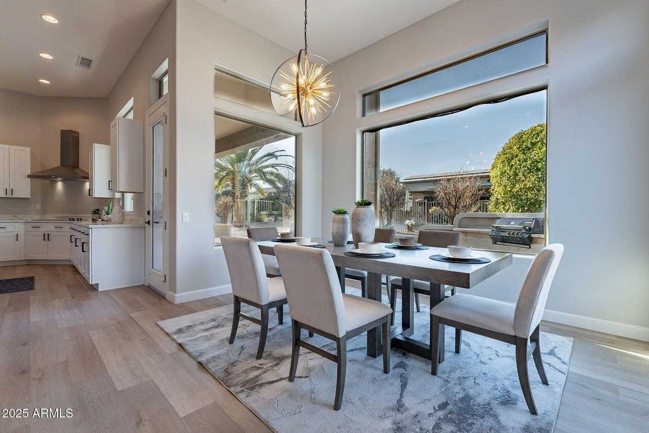 19608 N Regents Park Dr - Photo 4 of 34