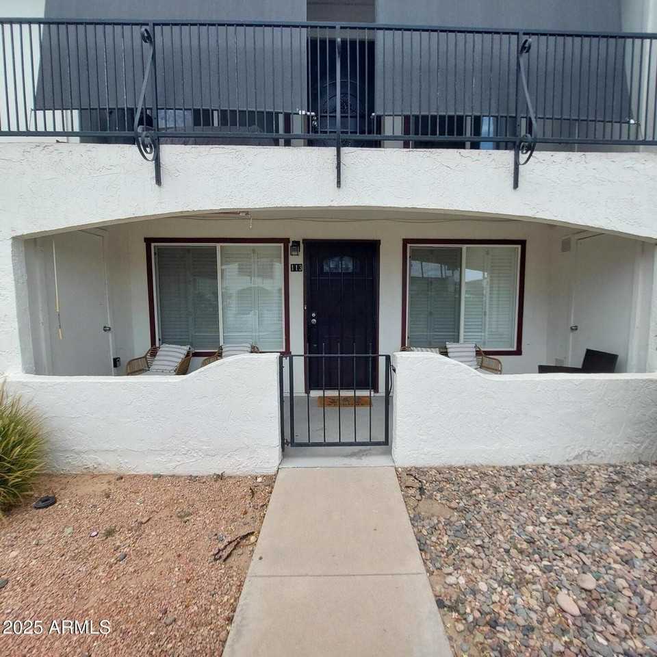 240 South Old Litchfield Road #113 - Photo 5 of 45