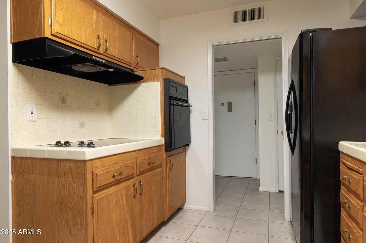 11417 North 103rd Avenue - Photo 7 of 21