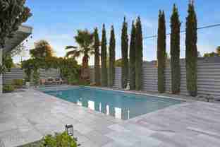 8738 E Rose Ln - Photo 1 of 1