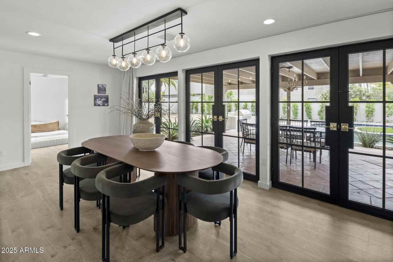 7001 East Thunderbird Road - Photo 4 of 50