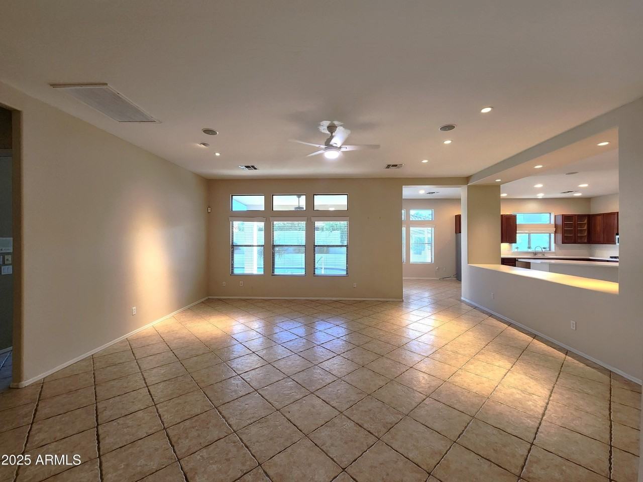 10511 Villa Hermosa - Photo 6 of 37