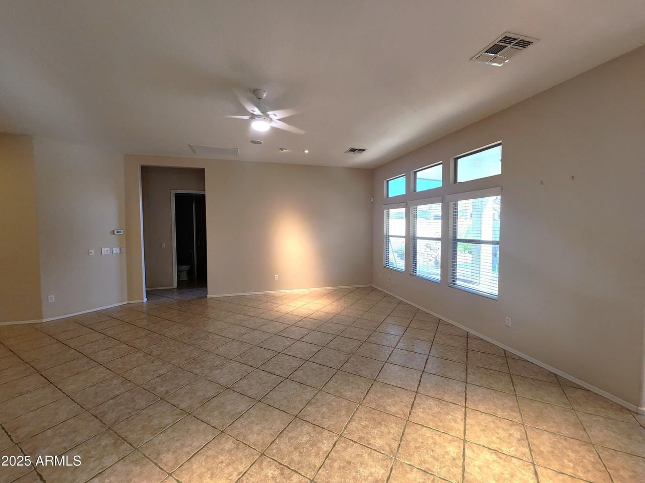 10511 Villa Hermosa - Photo 7 of 37