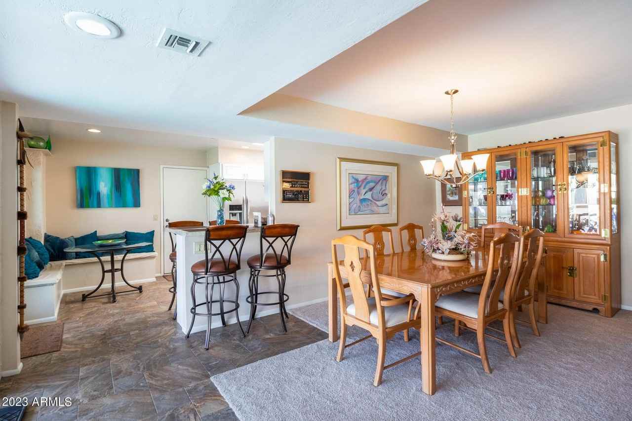 7270 East Loma Lane - Photo 7 of 35