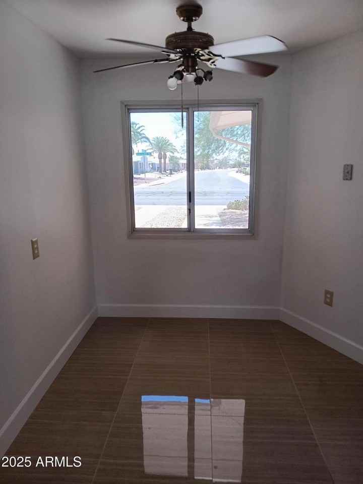 19430 N Camino Del Sol Unit 4 #4 - Photo 5 of 17