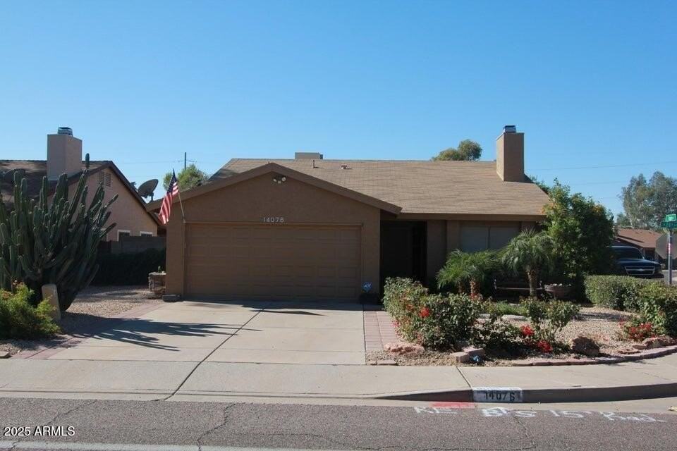 14076 North 26th Avenue - Photo 2 of 33