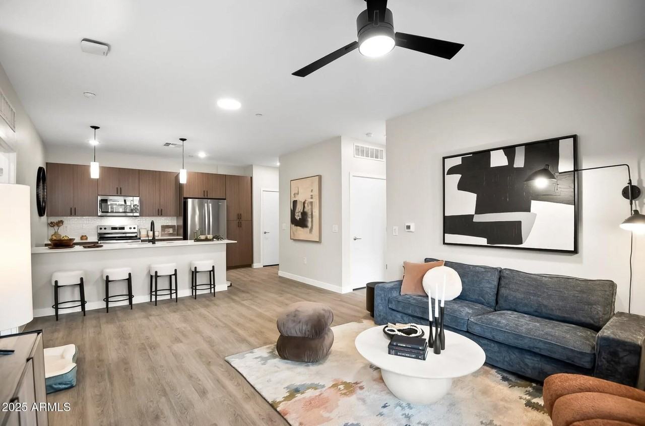 17445 West Lower Buckeye Road #B1 - Photo 3 of 33