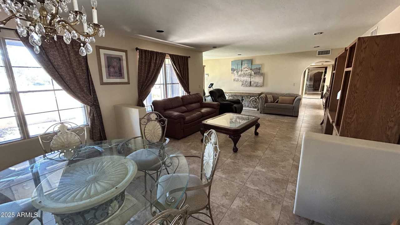 7220 East Sweetwater Avenue - Photo 3 of 20