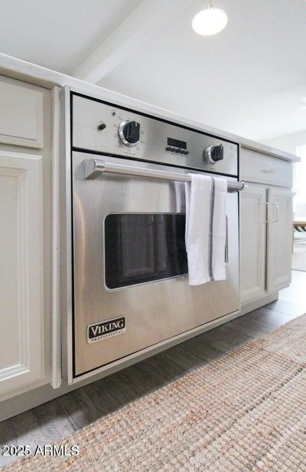 7802 Kimsey Lane - Photo 7 of 31