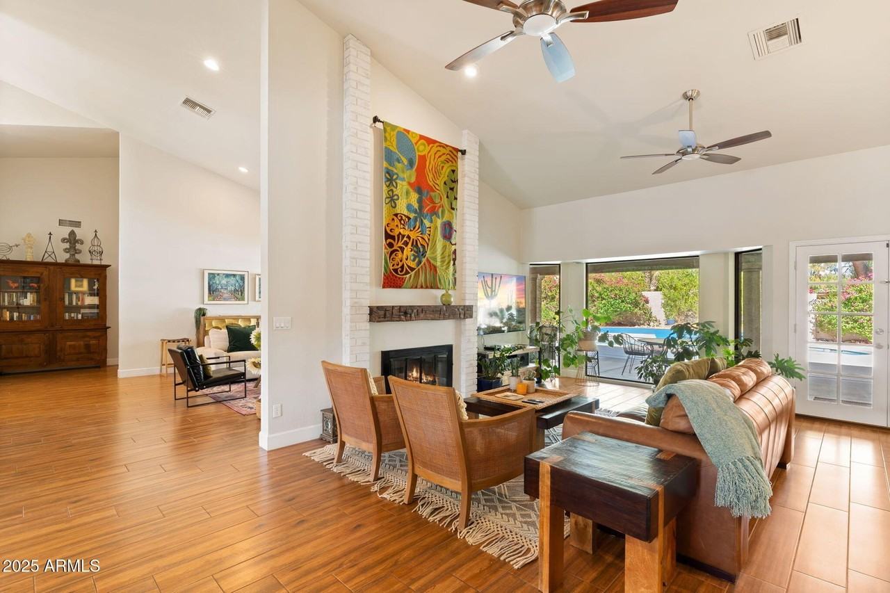 12917 N 75th St - Photo 7 of 39