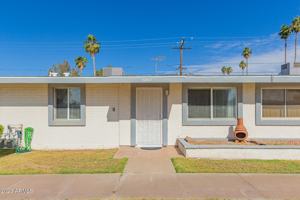 featured image of 10612 West Oakmont Drive