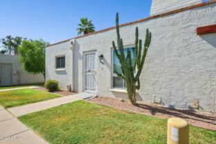 8046 E Oak St - Photo 1 of 1