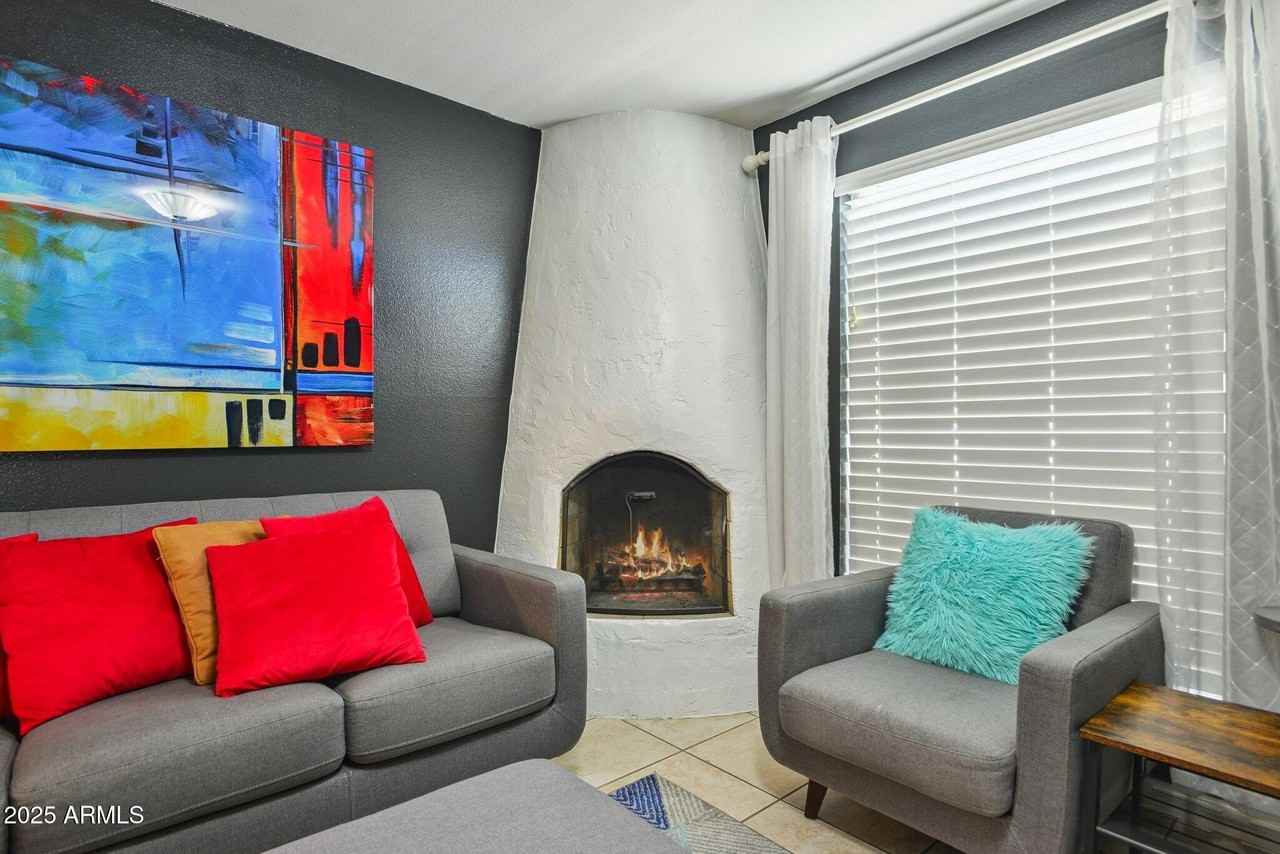 8046 E Oak St - Photo 3 of 14