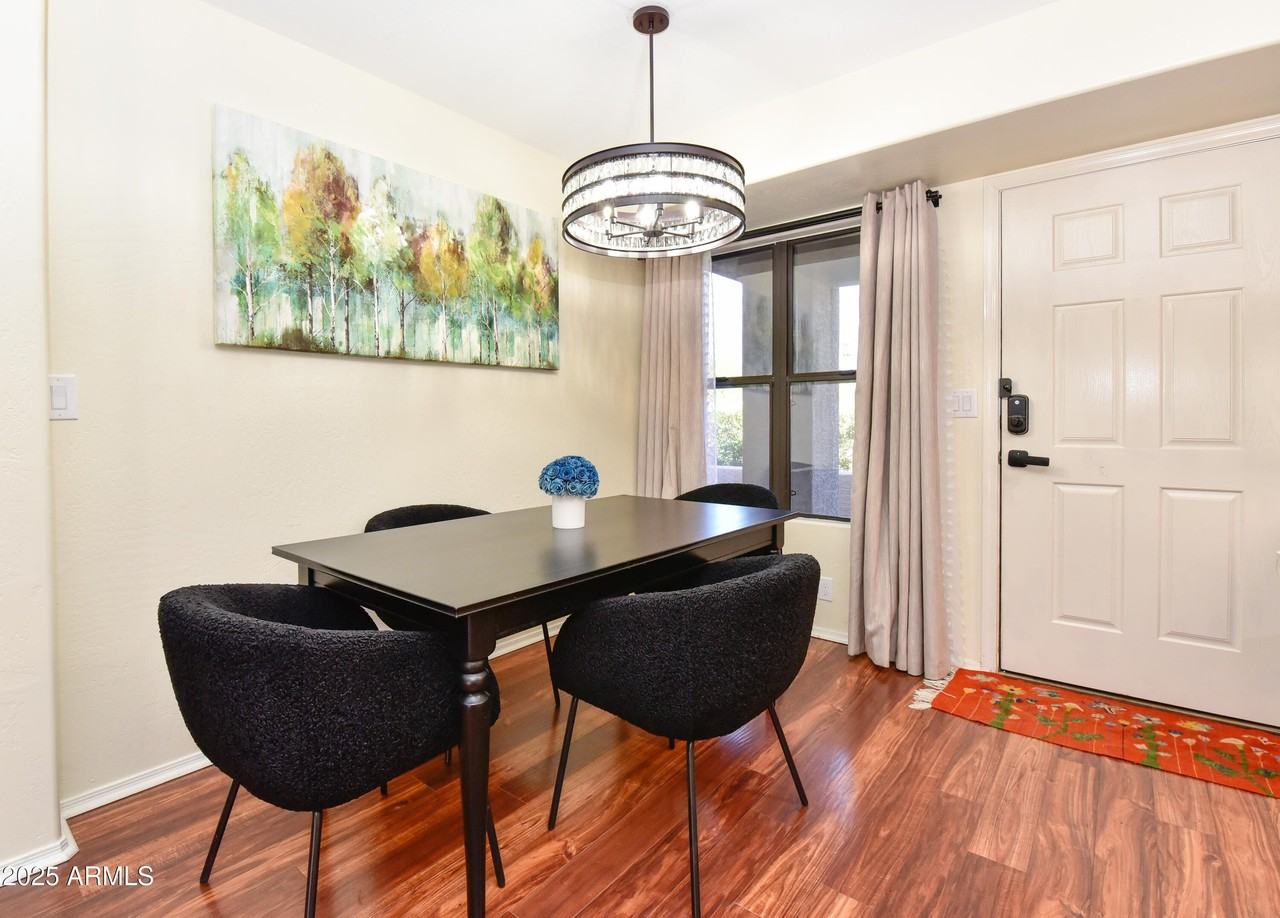 14910 N Kings Way Unit 105 #105 - Photo 6 of 32