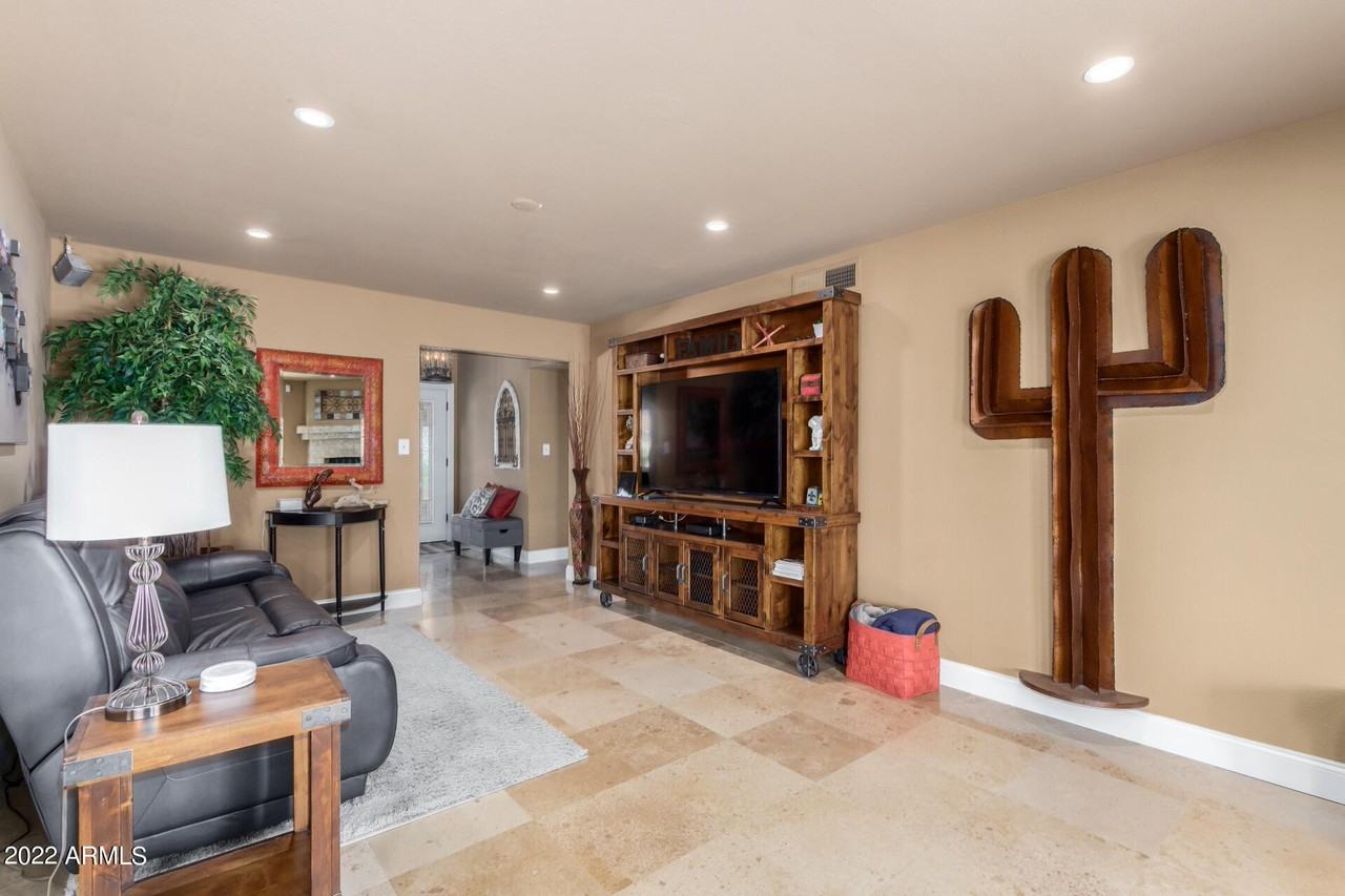 9373 E Altadena Ave - Photo 7 of 24