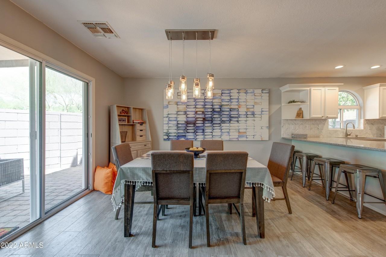 15550 N Frank Lloyd Wright Blvd Unit 1061 #1061 - Photo 6 of 23