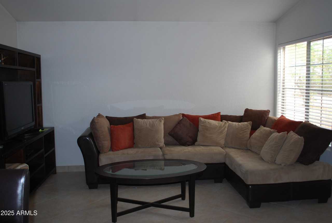 11686 North Saguaro Boulevard #1 - Photo 7 of 18