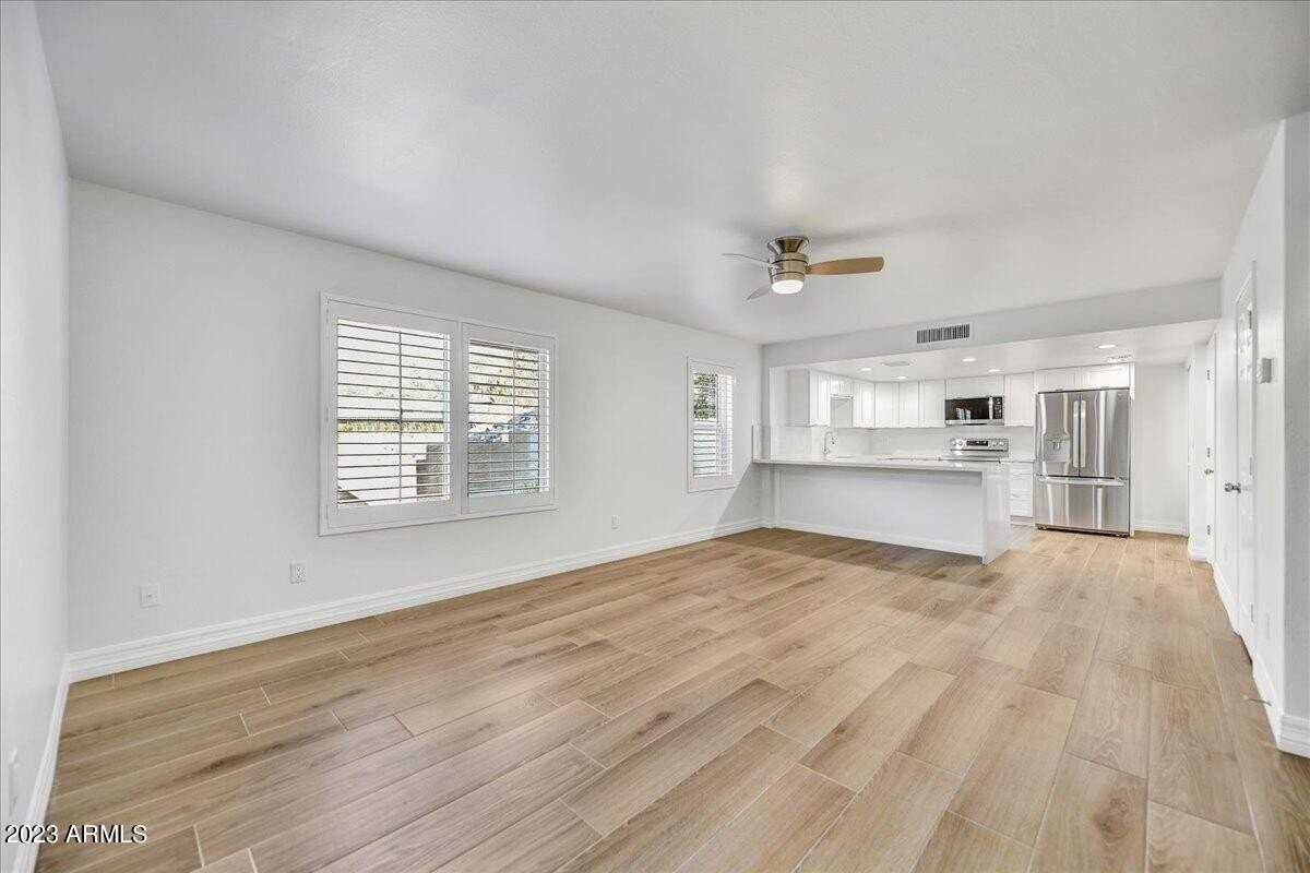 12641 North Mimosa Drive #1 - Photo 5 of 15