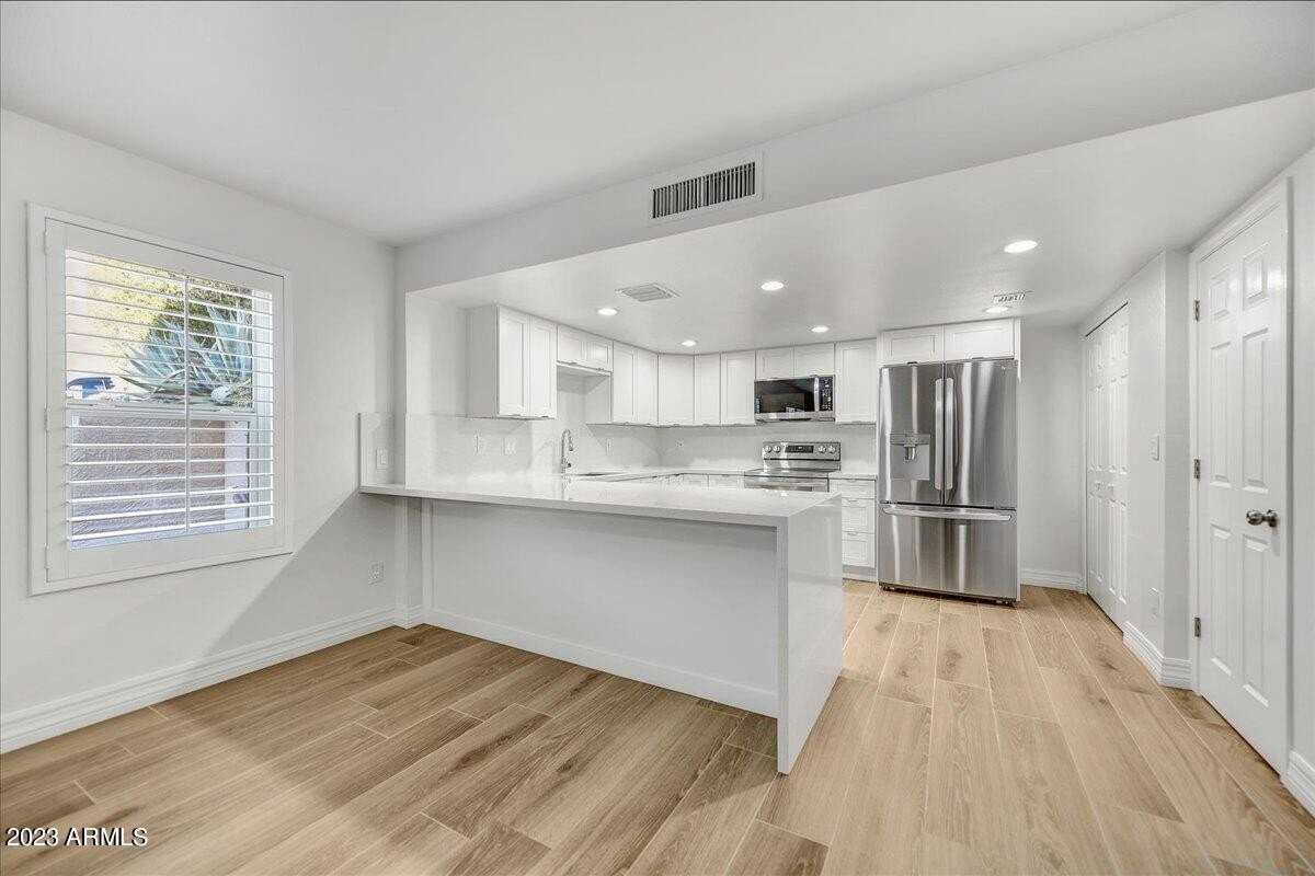 12641 North Mimosa Drive #1 - Photo 7 of 15