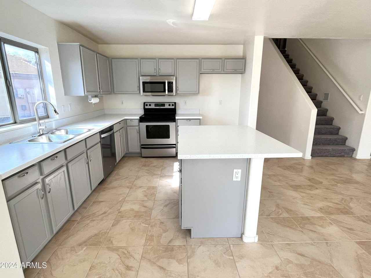 2028 North Wildflower Lane - Photo 5 of 6